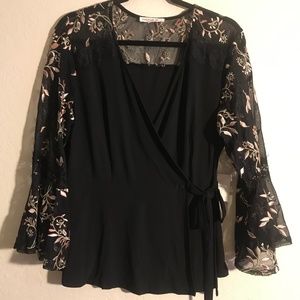 Perceptions Concept Lace with appliqué flowers